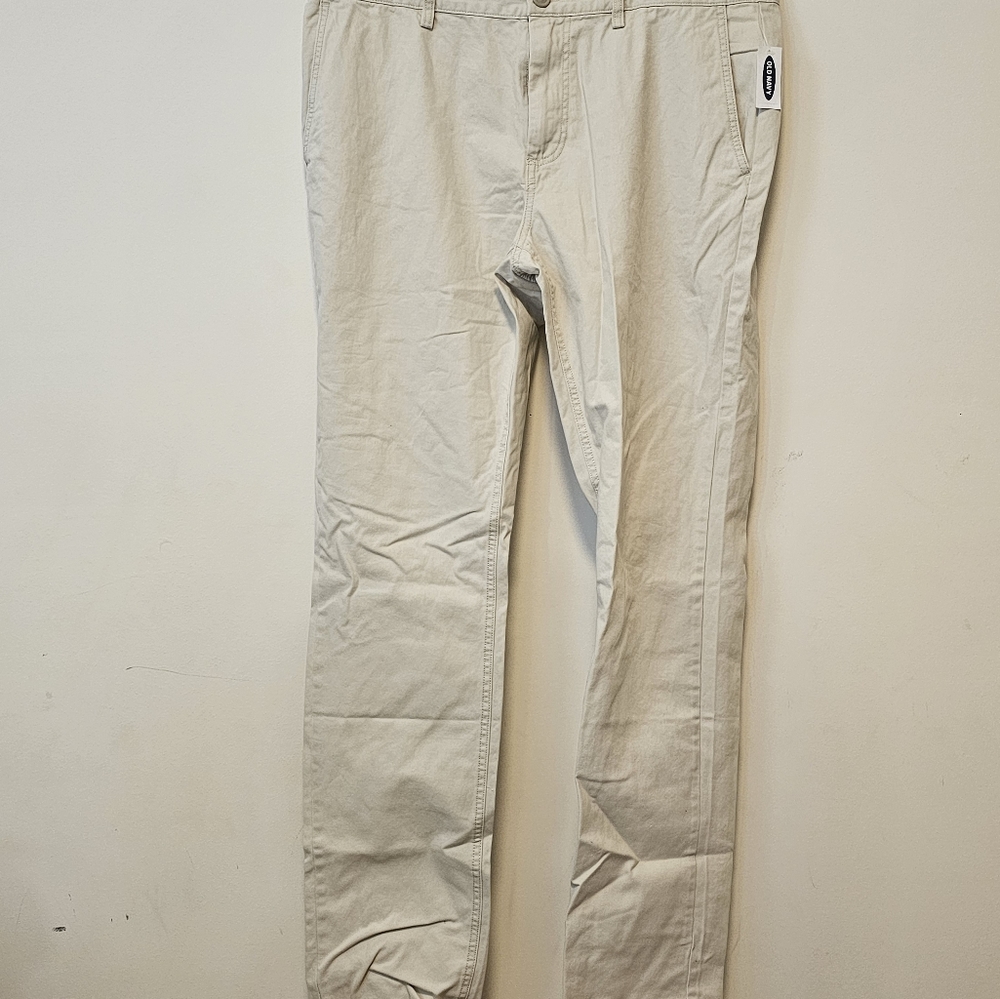 NWT men's Old Navy Lived In Chino pant